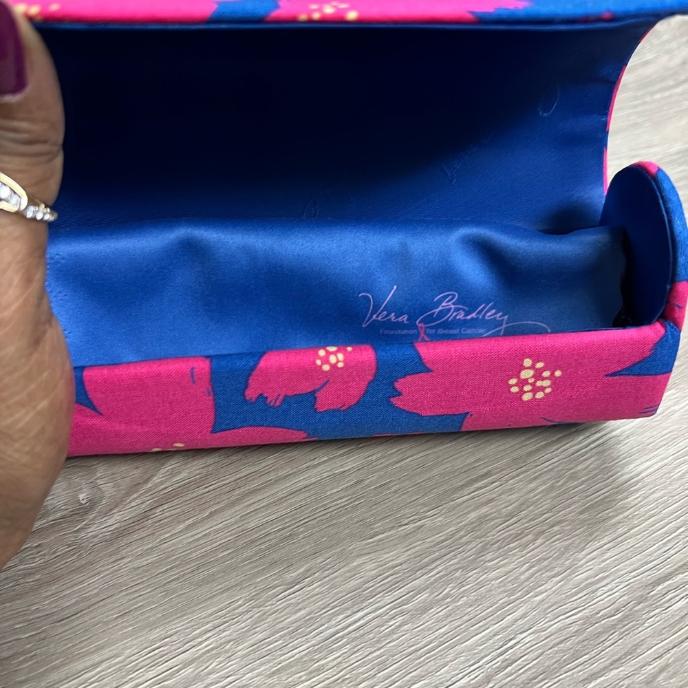 Vera Bradley Sunglasses/Optical Case - Picture 3 of 4
